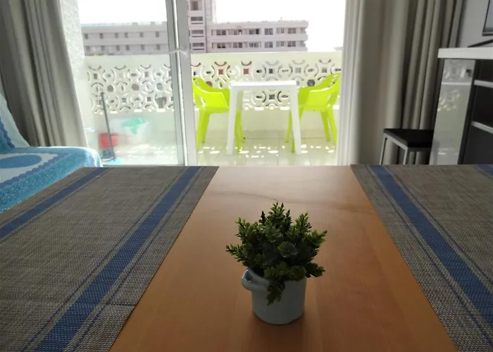 Apartman South Facing With Sea View And Free Wifi In Playa Honda Heart Of Americas *