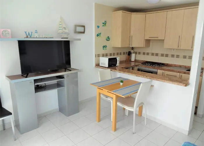 South Facing With Sea View And Free Wifi In Playa Honda Heart Of Americas